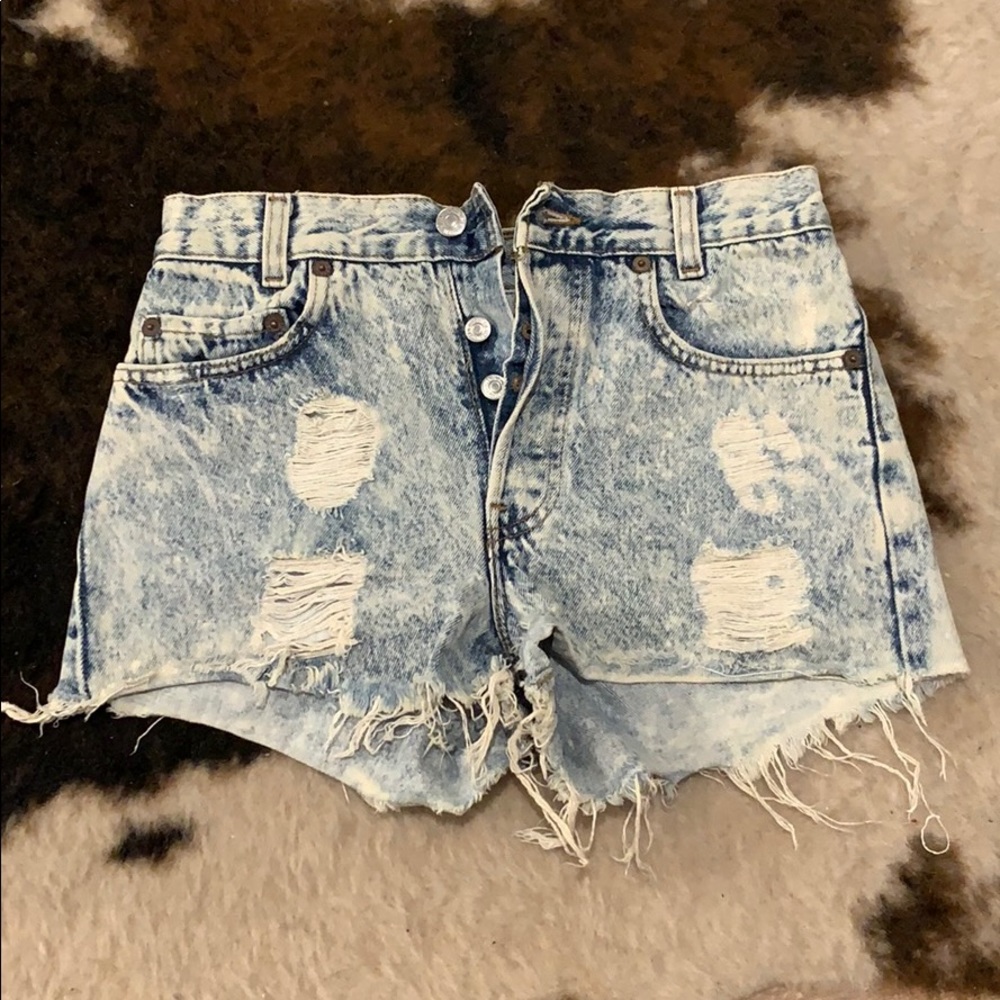vintage levi jean shorts